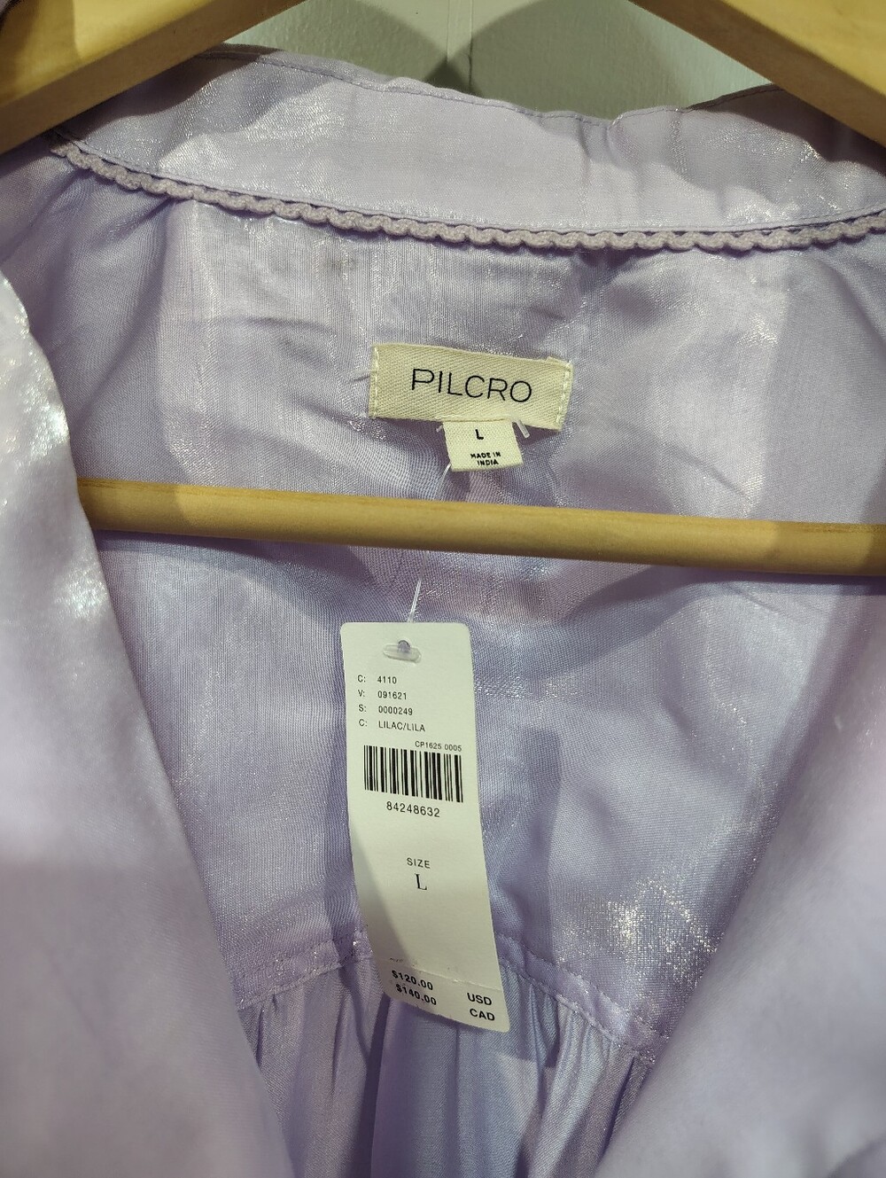 Pilcro Anthropologie Lilac Shine Blouse Large - Picture 3 of 7